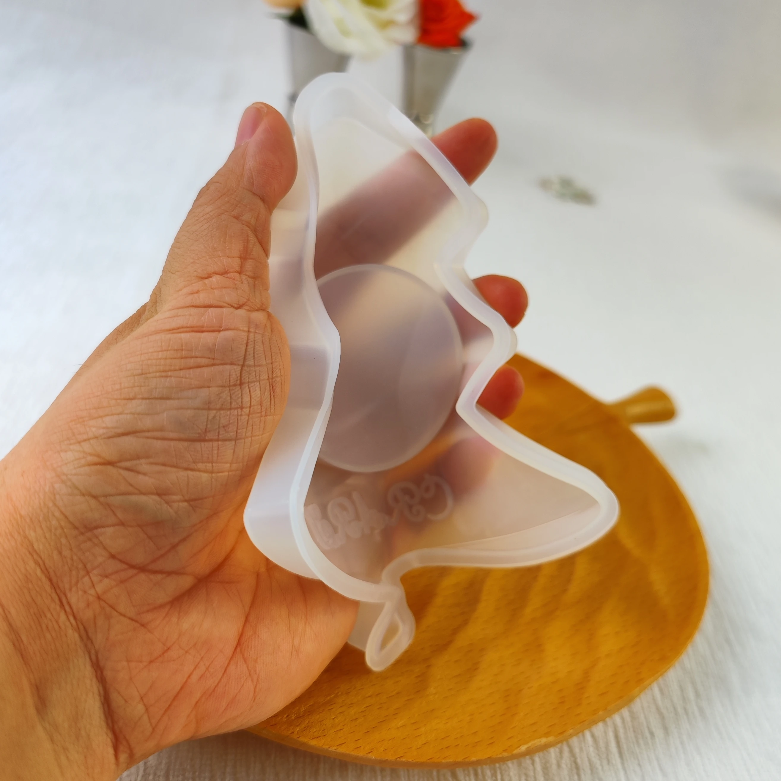 Factory Wholesale Epoxy Resin Jar Baluster Heart Silicon Mold