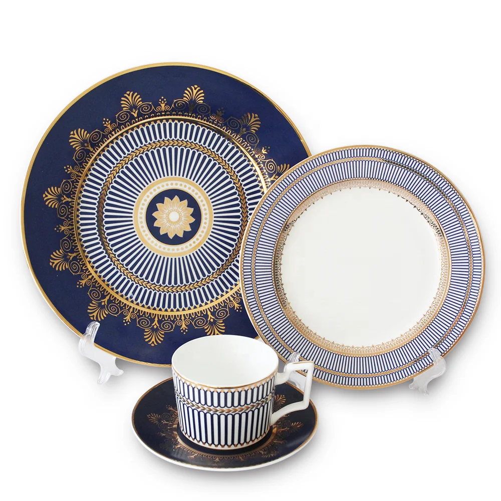 Ali baba com wholesale luxury gold dinnerware sets 26pcs porcelain dinner sets wedding plates sets