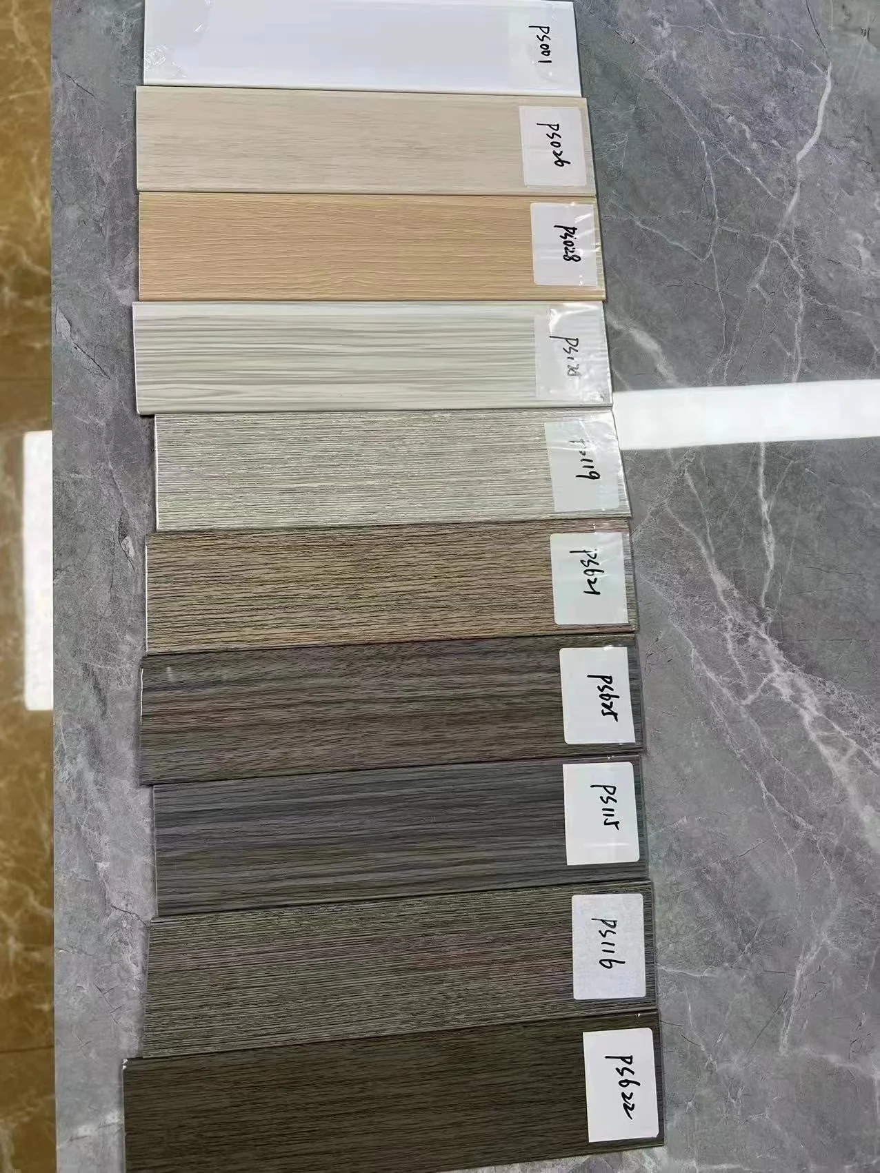 Customized PS Slat Interior Window Shades Venetian Blinds Ultra Light Long Service Life High Temp. Endurable Not Easily Deformed