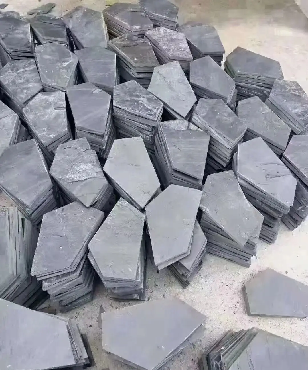 Outdoor Building External Wall Cladding Natural Black Stones Irregular Shaped Mosaic Meshed Crazy Slate Veneer Tile