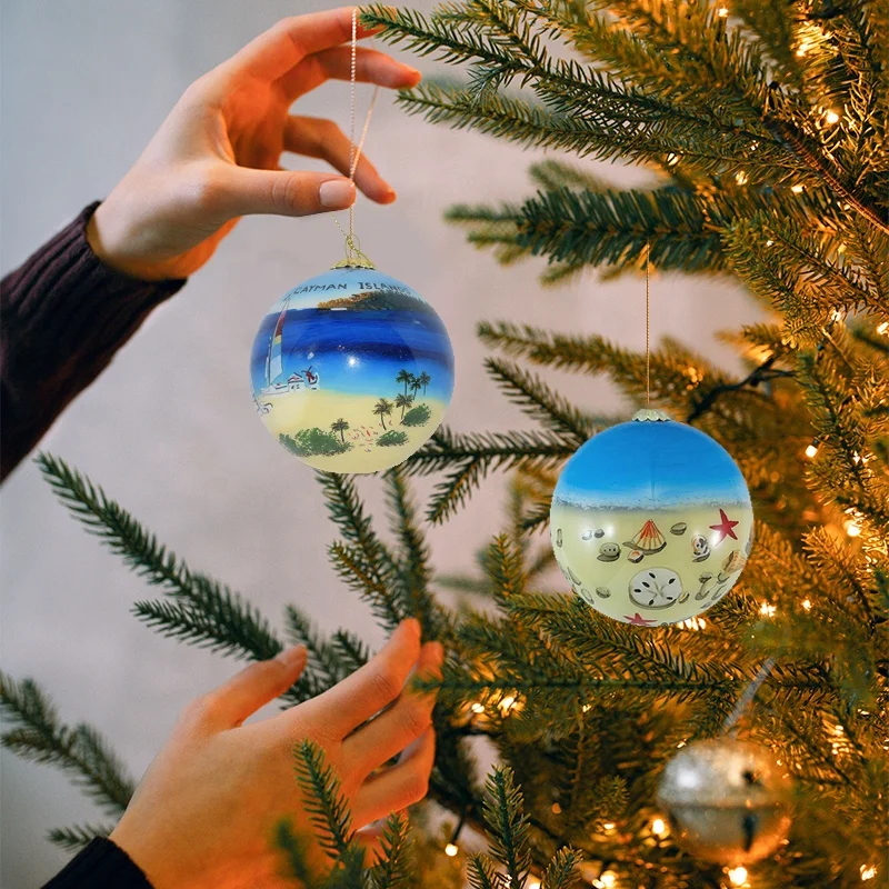 BSCI Certified Factory Customized 2024 Christmas ball ornaments Handiwork Inner painting glass ball Xmas  tree balls ornament
