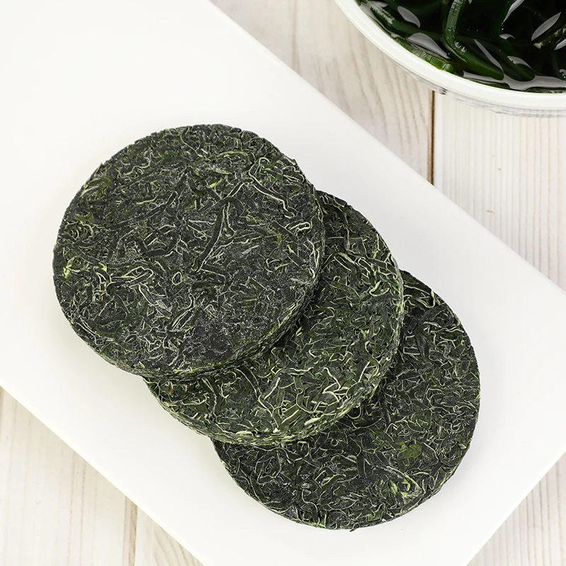 Naturally Preserved Kelp Cake Dried Seaweed Kombu Ideal For Preparing Healthy Side Dishes And Salads