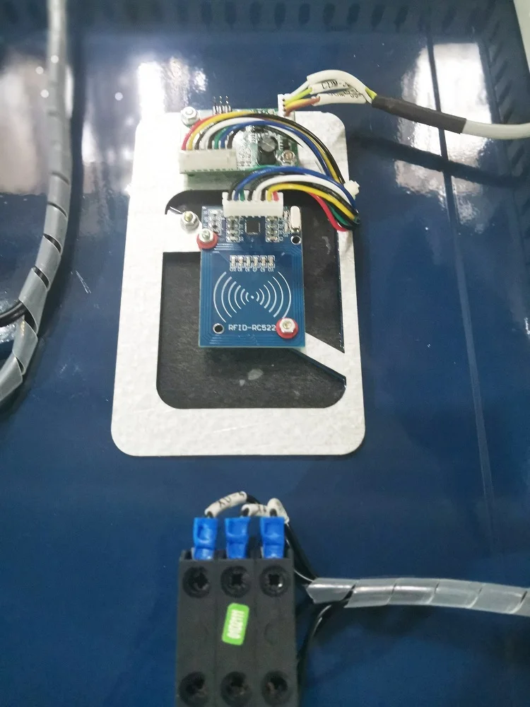 Зарядное устройство CCS CHAdeMO ev с двумя разъемами мощностью 60 кВт китайский производитель для