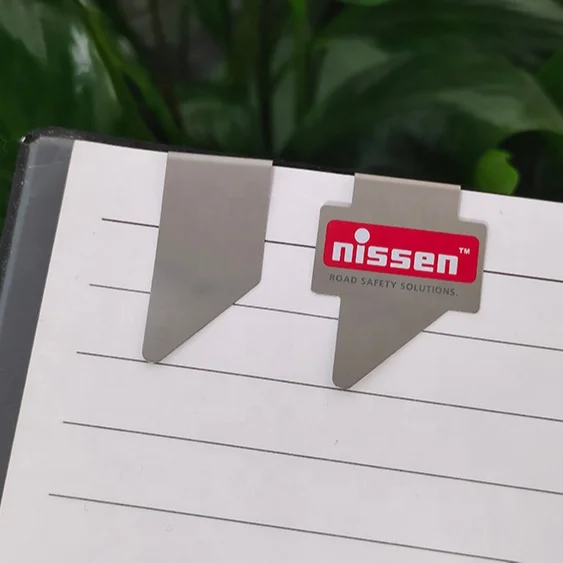 Закладки на заказ от производителя рекламные закладки стандартного размера Закладка с серебряным принтом логотипа металлическая