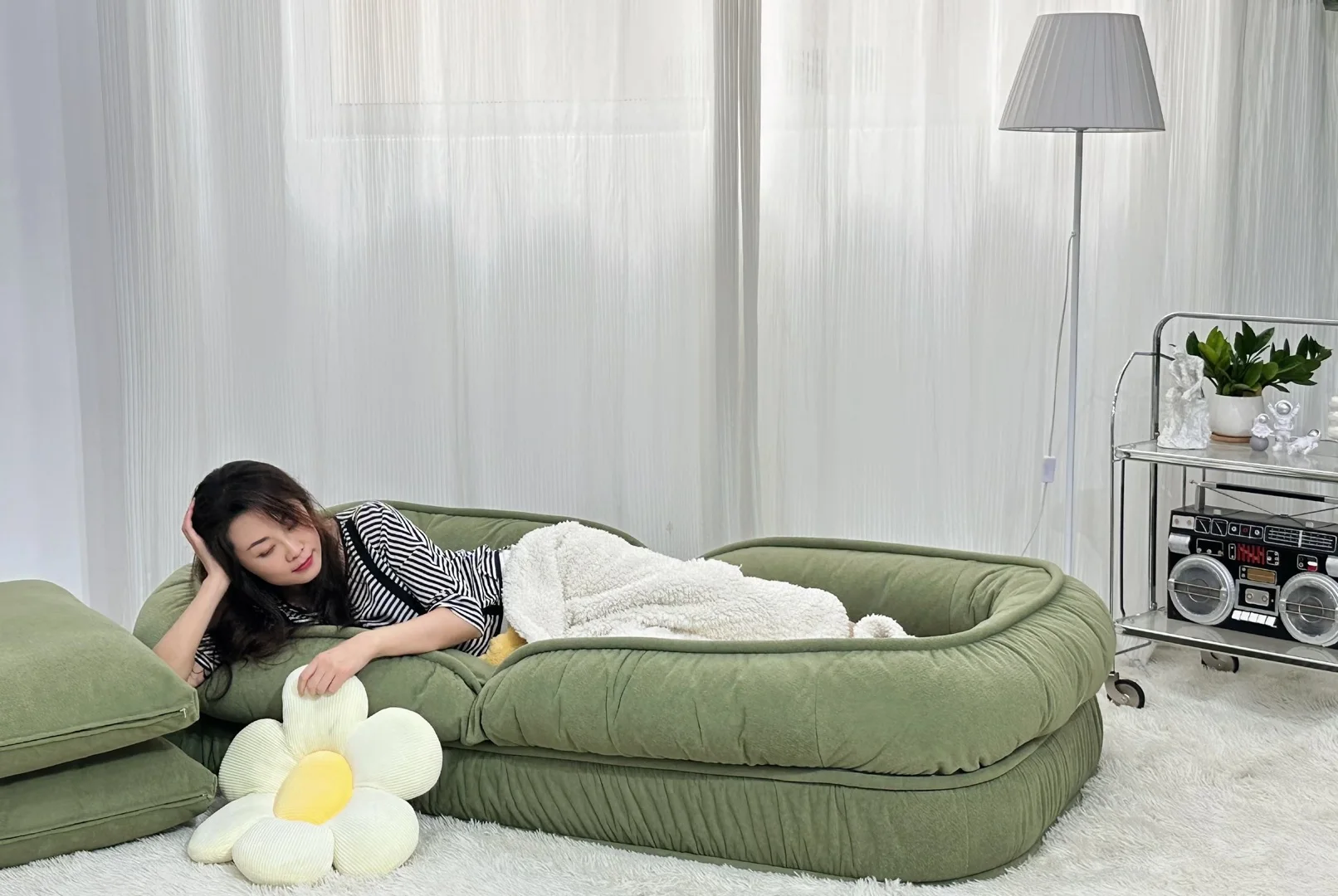 New Design Bed Lazy Sofa Soft Sleep Pet Beds Winter Warm Nap Bean Bag Dog  BeanBag Single Bed for Human