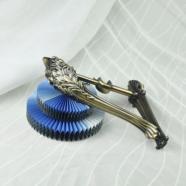 KEEWO Factory Price Fashion 28/19mm Bronze Curtain Finials Twisted Curtain Pole curtain Rod Accessories