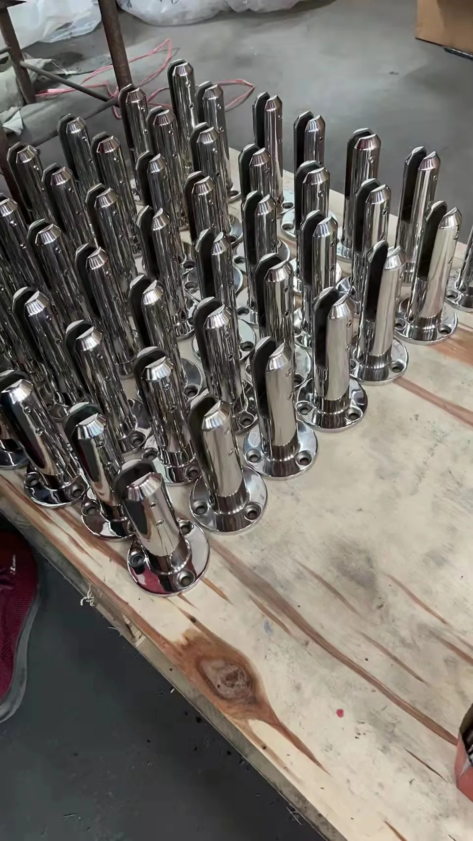 Round / Square Spigots Balustrade Pool Fencing System Glass Stairs Railing Clamp For Pool Fence