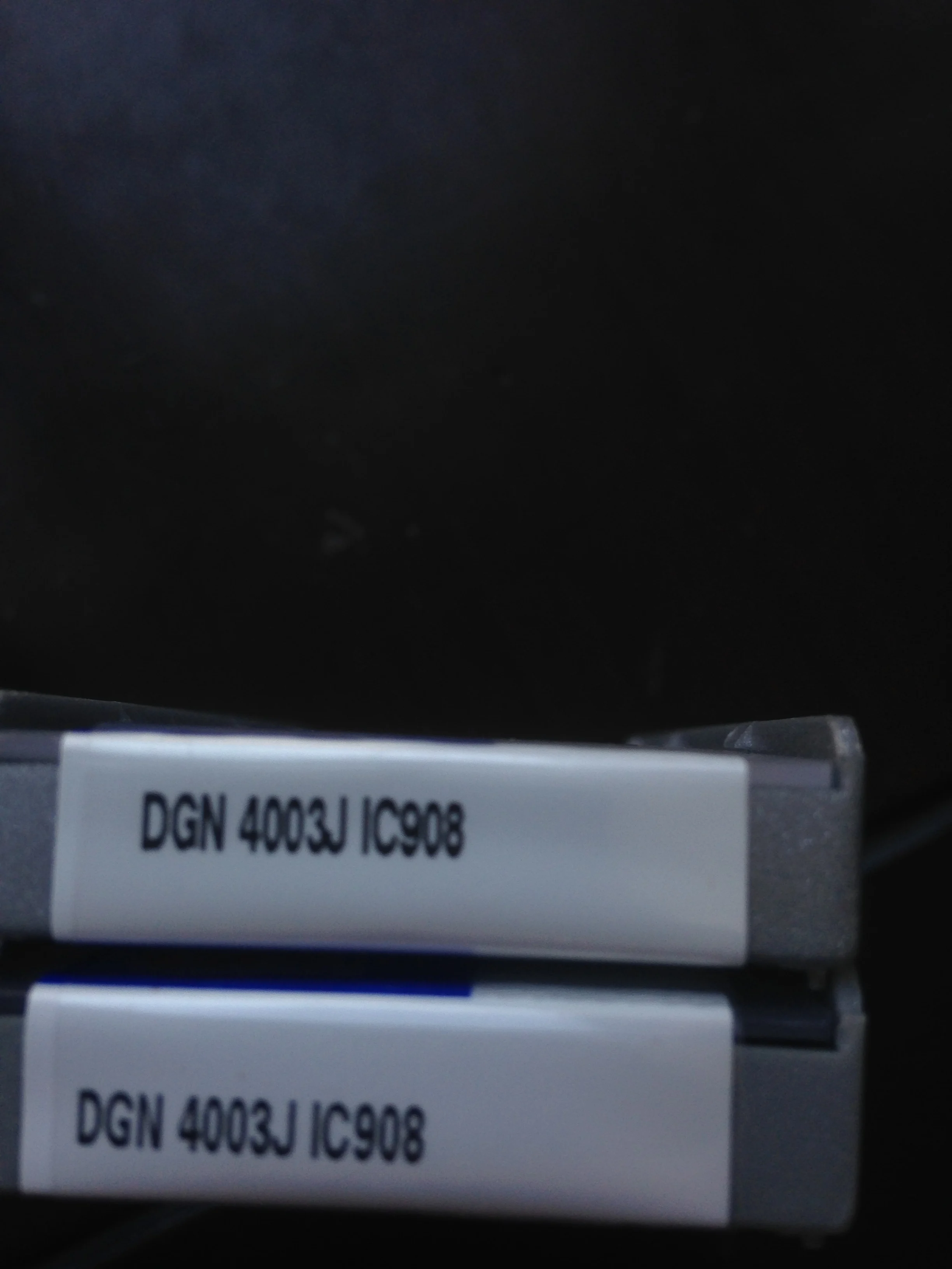 Карбидные вставки ISCAR DGN4003J IC908 10 шт./кор. Внутренние Внешние Токарные Вставки для стали нержавеющие чугунные