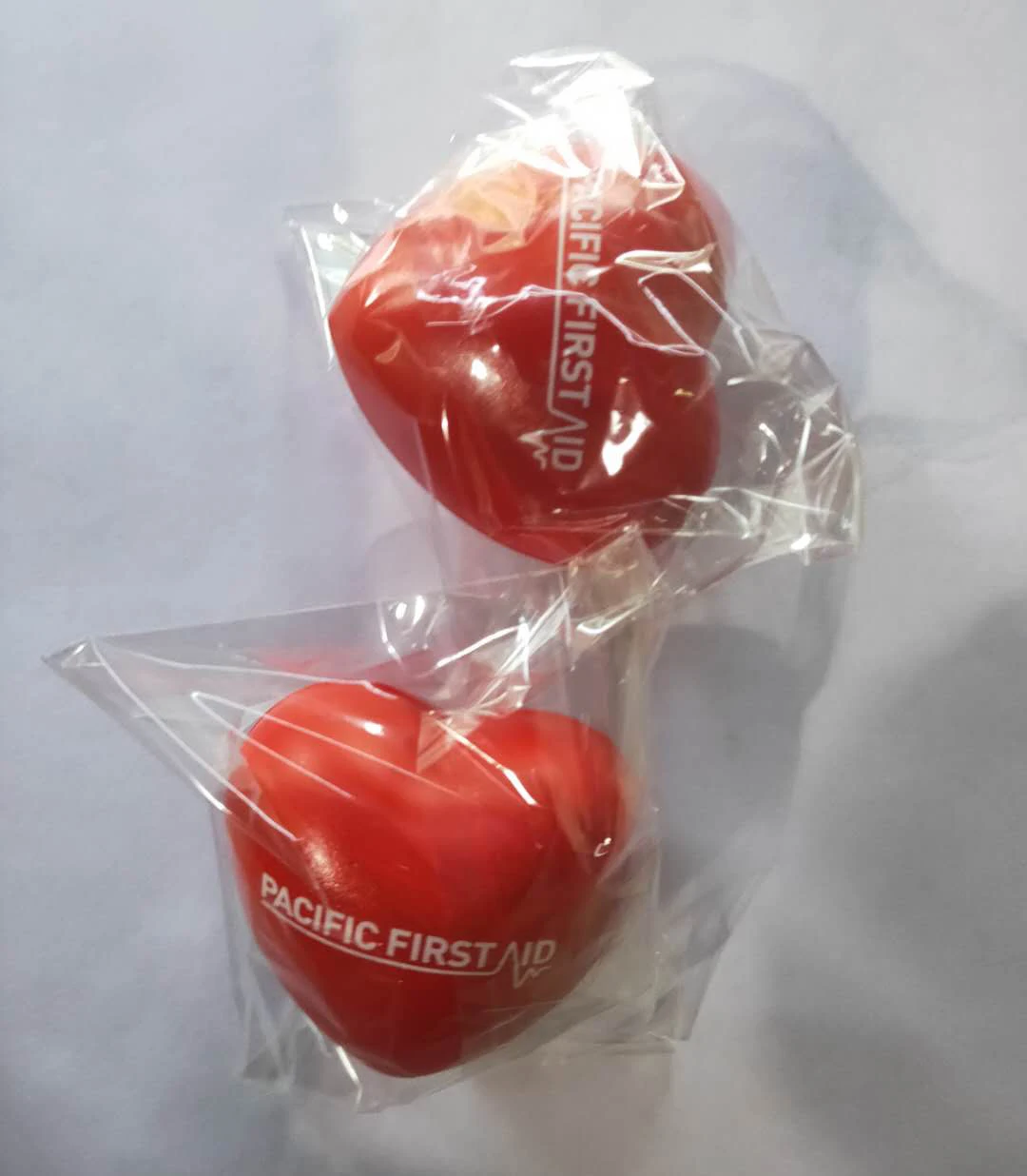 Hot Selling Love Heart Stress Toy 70mm Blood Donation Love Heart Stress Ball for Promotion