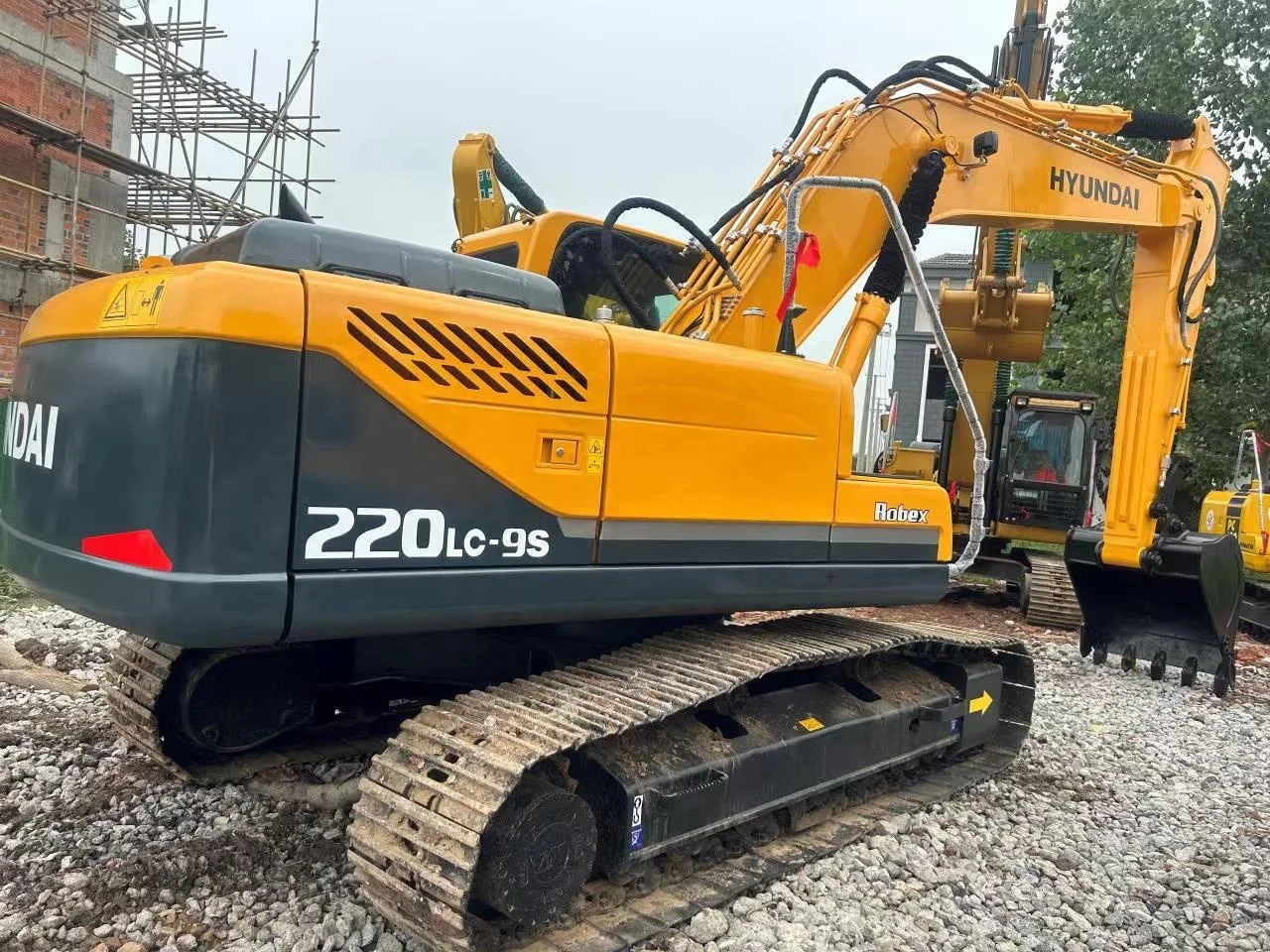 Good Quality Used Hyundai excavator 220LC-9 20 Ton Hyundai 220 215 225 used excavators
