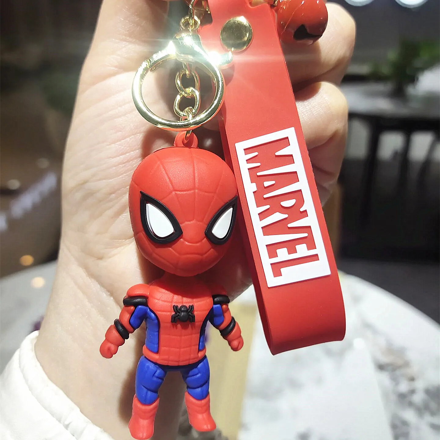 2024  New cartoon The Avengers doll keychain creative car keychain captain Hulk bag pendant