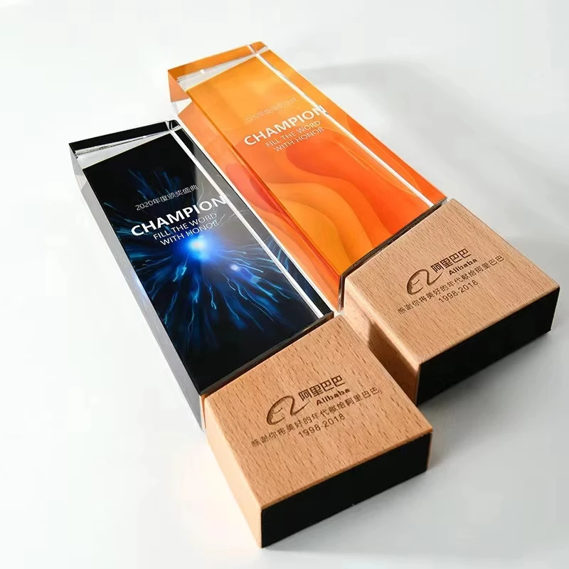 Honor Of Crystal Plaque Crystal Trophy Engraving Award With Wooden Base for Ceremony Meeting Gifts