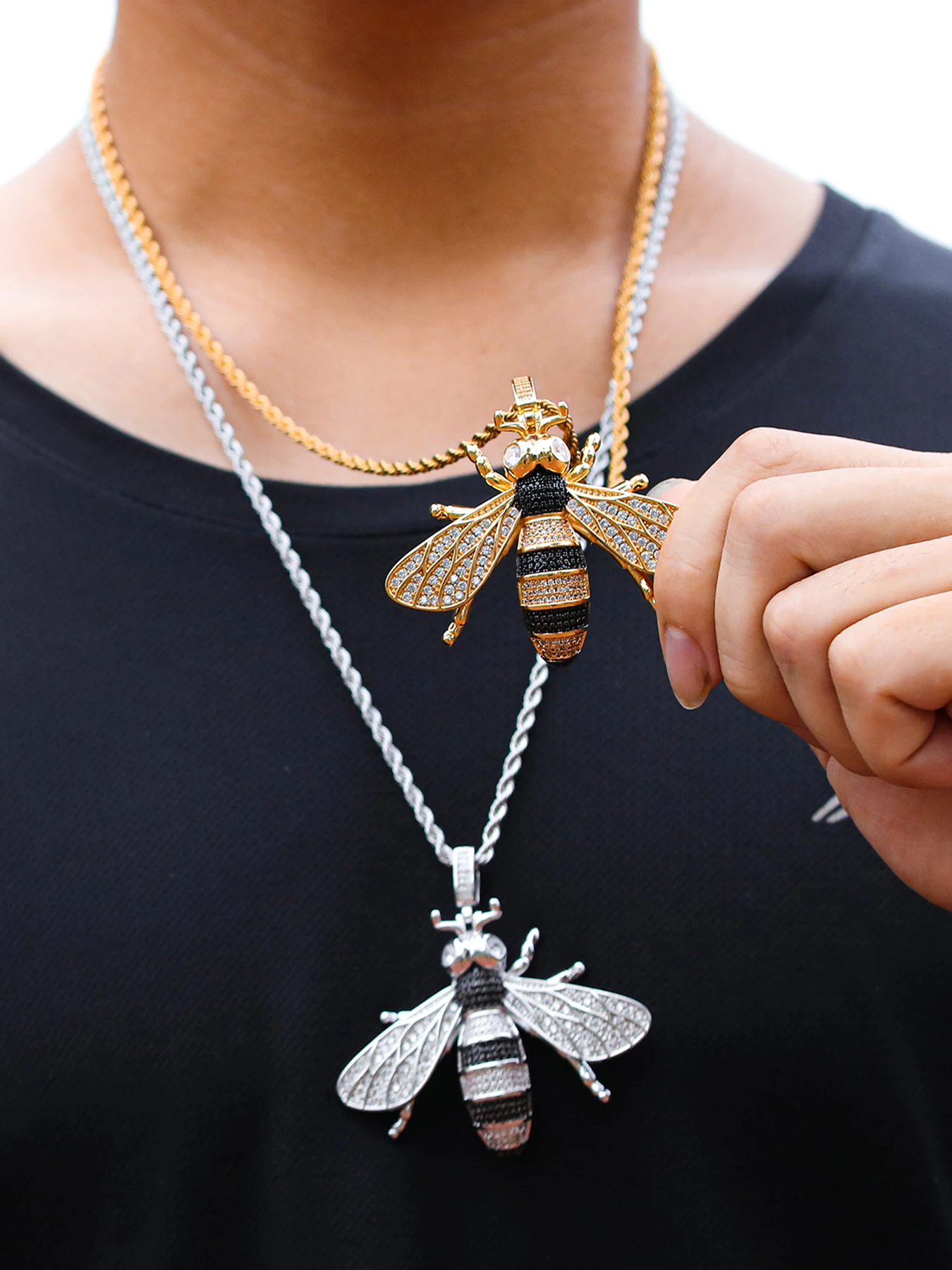 DE Shiny Fashion Stylish Hiphop Jewelry Iced Striking Animal Zircon Brass Bumblebee Pendant Necklace