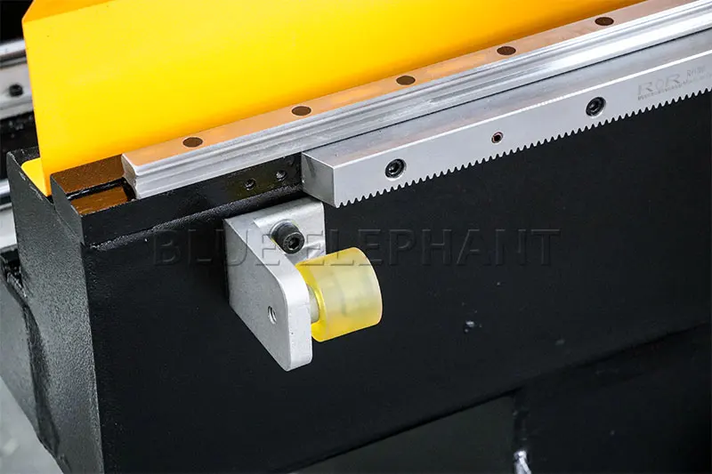 Best cnc router 1212 atc 4 axis wood carving machine working cnc router  table sale