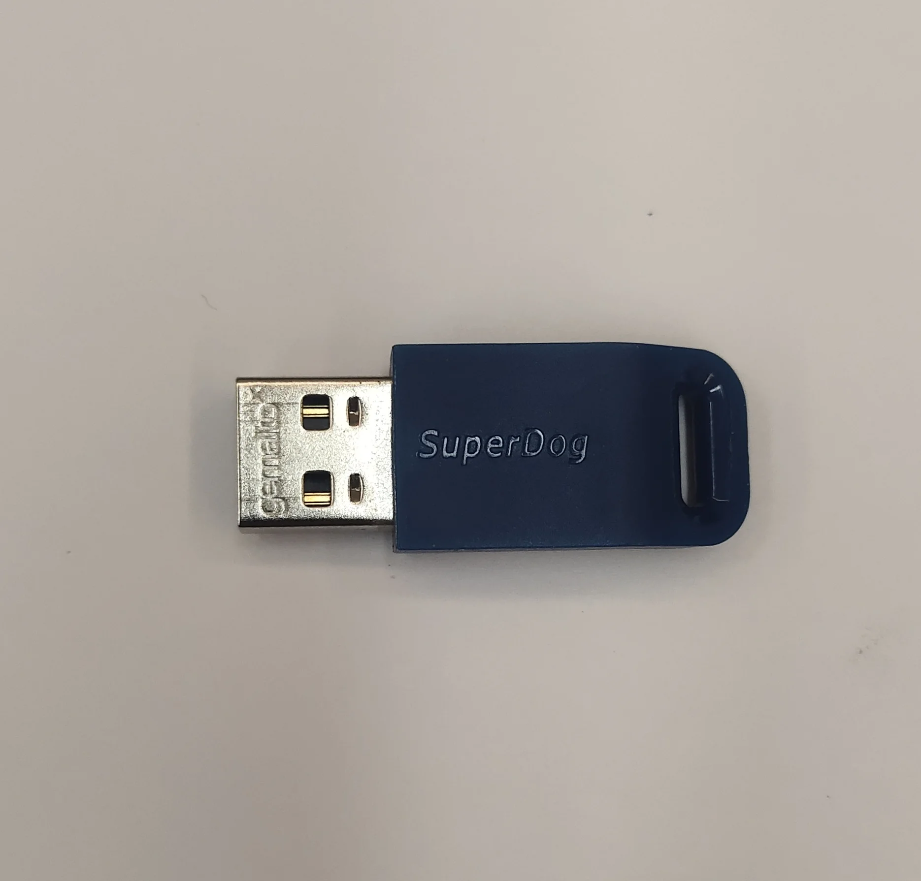 (Only VR Of Freecom Shop Are Supported ) A Computer Controls Up To 200 Sets VR Synchronization Software  Dongles SuperDog