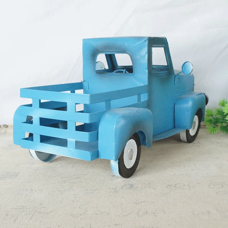 2023 New Design Metal Model Handmade Red Vintage Truck Car Model Toy Desktop Christmas Decoration Gifts