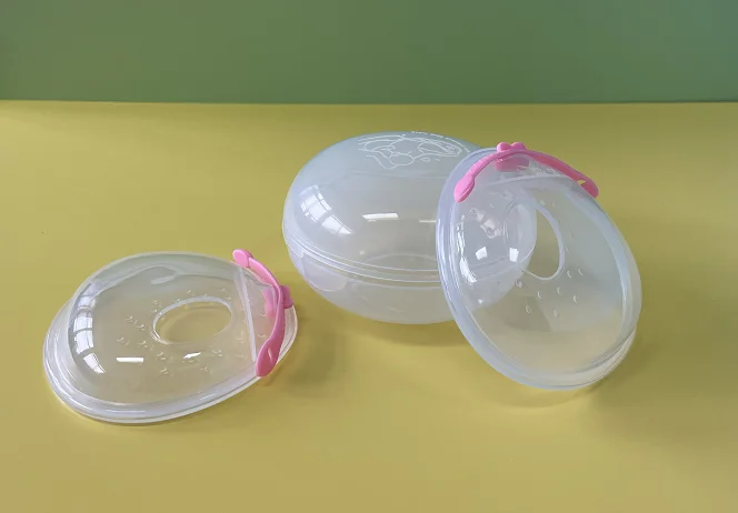 Hot Selling  Breast Shield Nursing Cups & Breast Milk Collector Nipple Shield BPA free