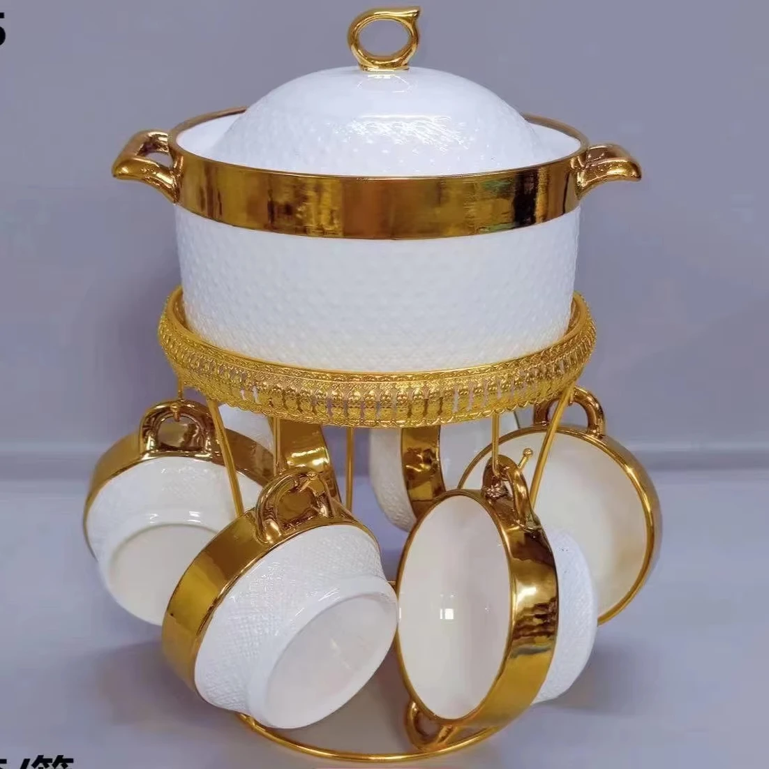 Embossed Gold Plating Ceramic Soup Bowl Set Porcelain Soup Tureen Set With Metal Stand