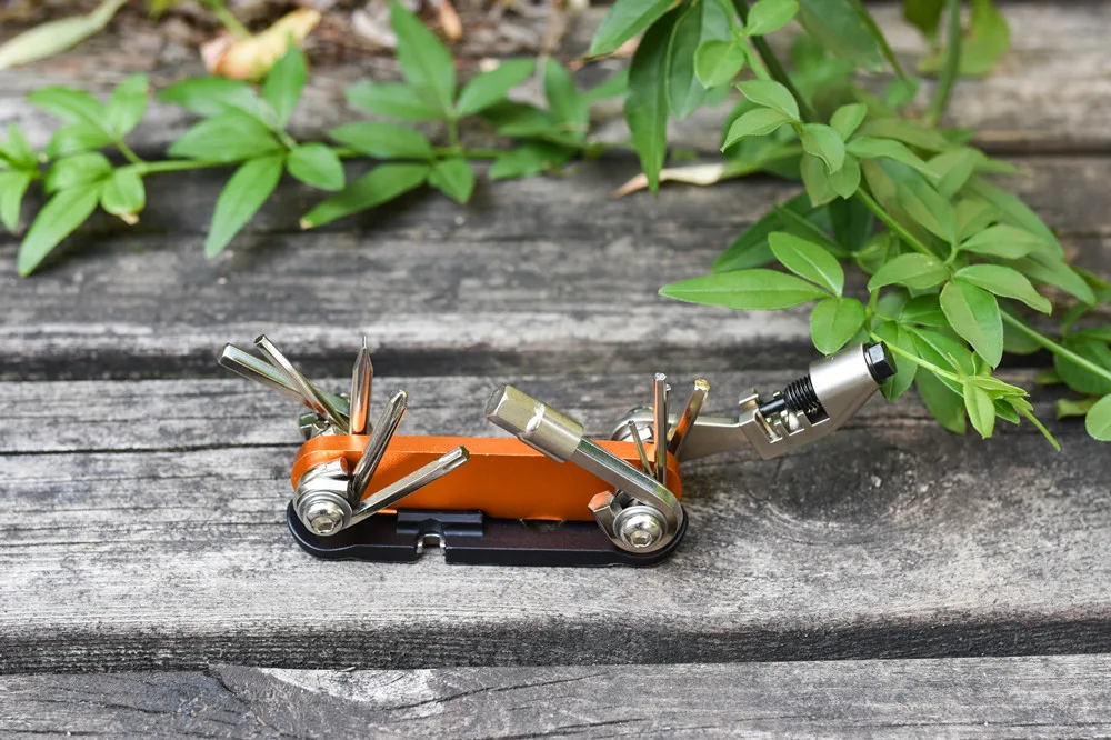 High Quality Portable Pocket Bicycle Tool Multi-function Mini Bike Repair