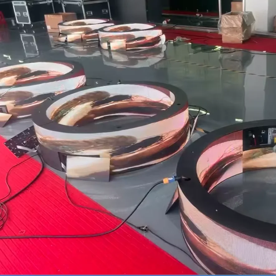 P4 indoor double sides full color circle led display for night club restaurant entertainment hotel