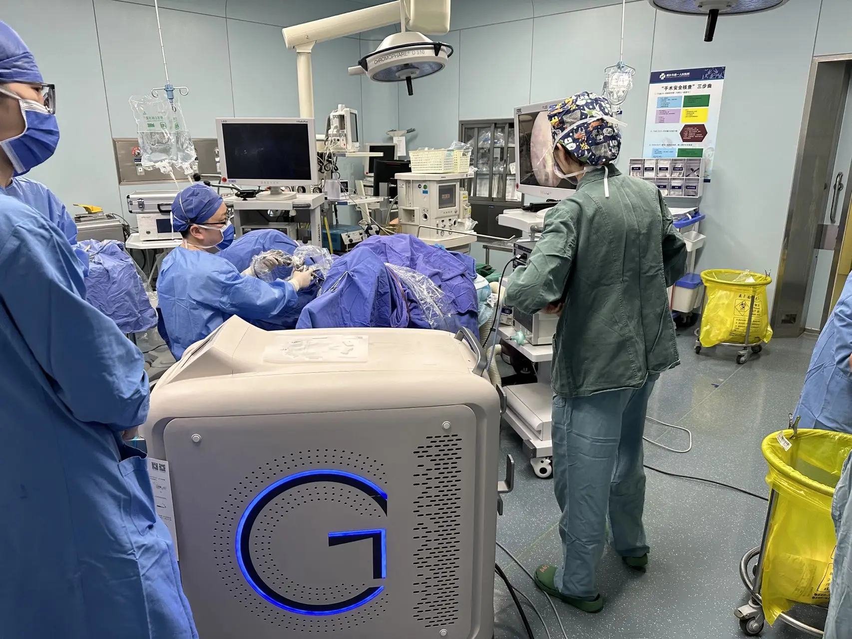 100W Surgical urology instruments laser lithotripsy medical holmium laser machine for BPH Holmium Laser