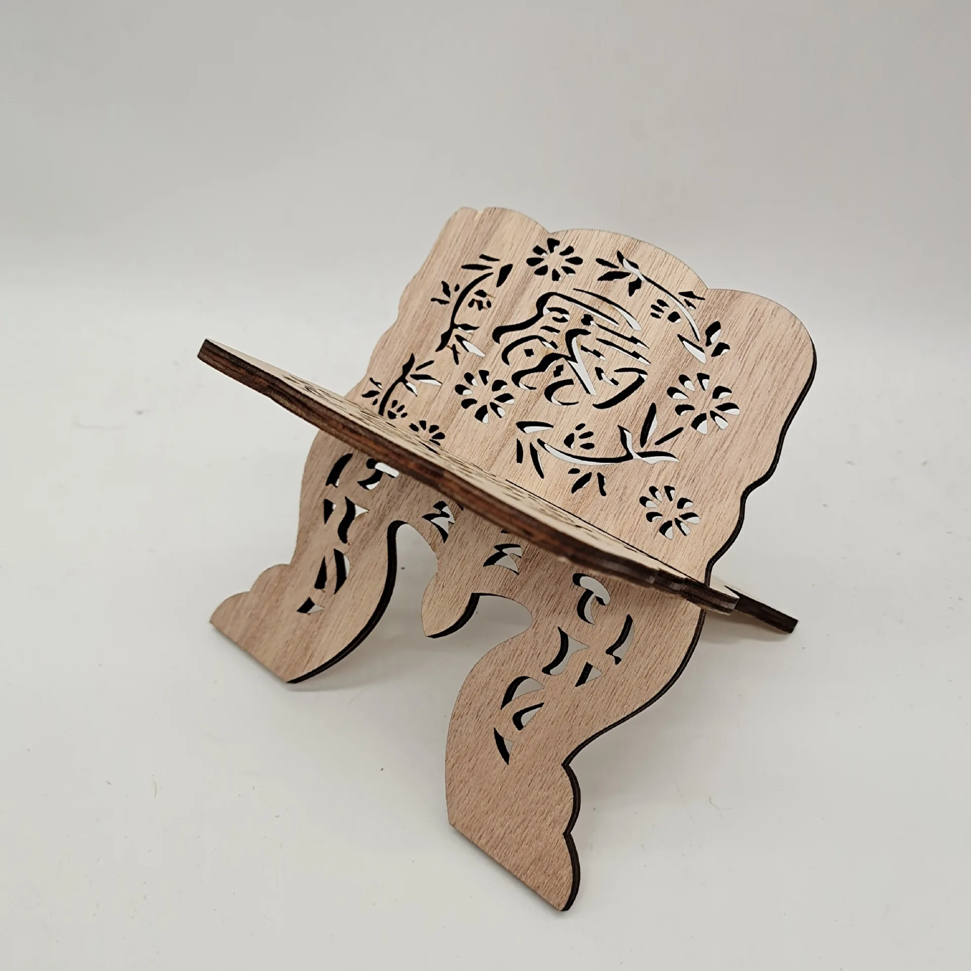 DAMAI Carved Wooden Quran Holder Adjustable Stand Folk Art Style Islamic Quran Shelf for Home Display Handmade Muslim Gift