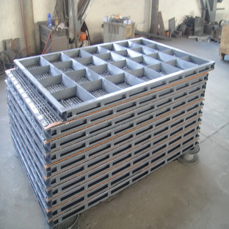Large capacity fertilizer sieving gyratory screen