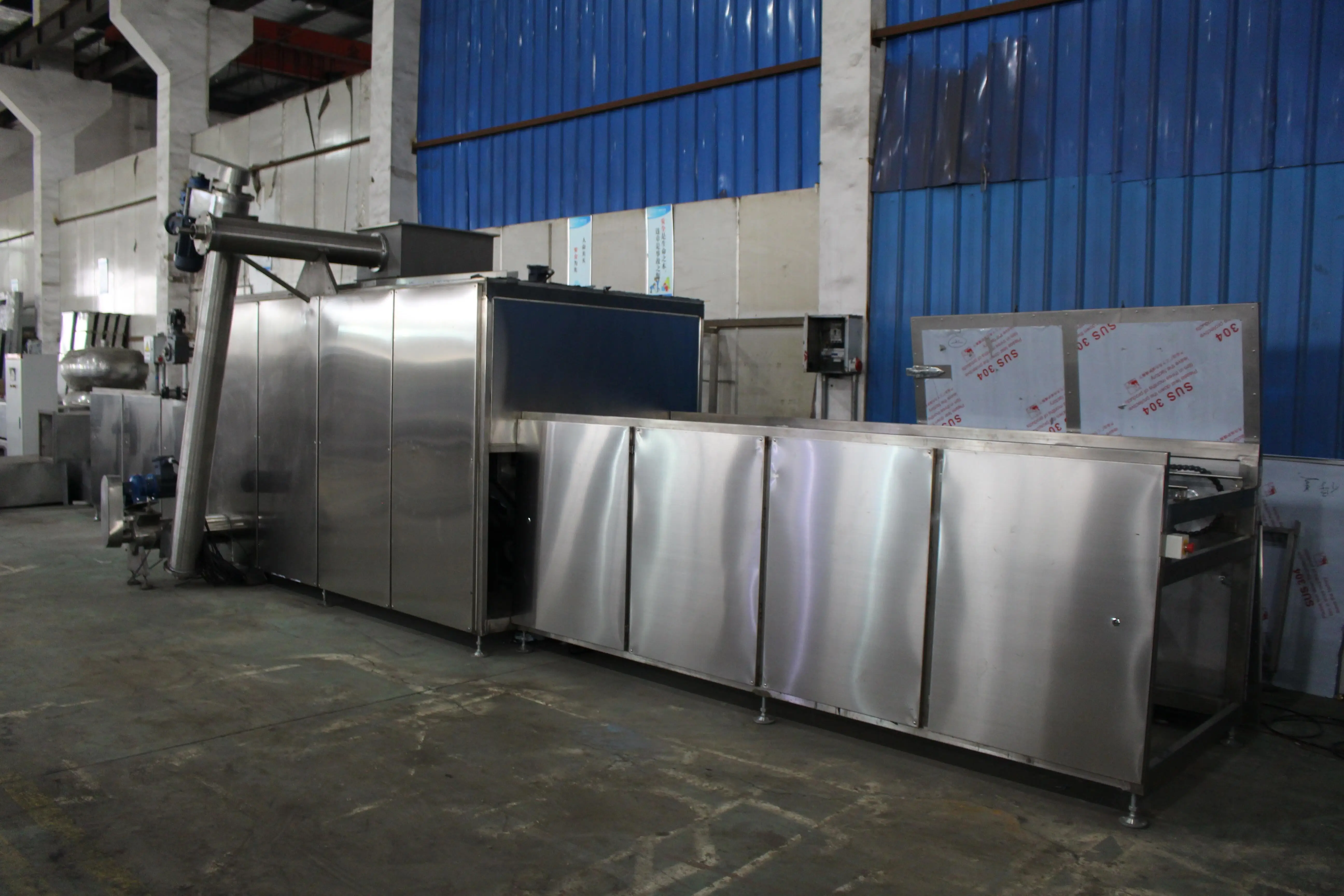 400mm One Year Warranty Automatic Chocolate Malteser Moulding Production Line
