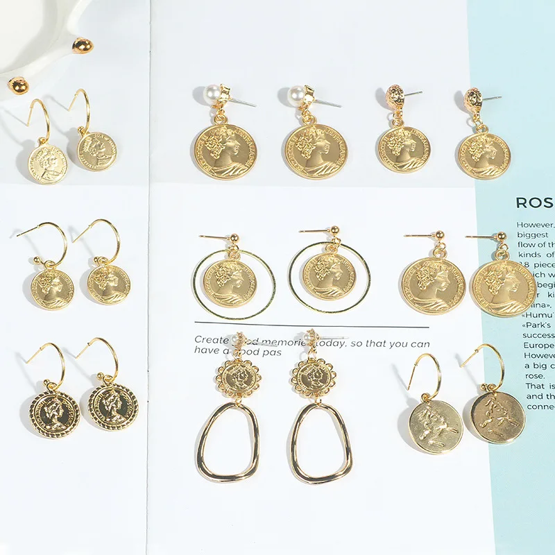 Hong Kong Style Retro Gold Coin Earrings Temperament Geometric Pearl Cool Wind Celebrity Lucky Coin Earrings For Women