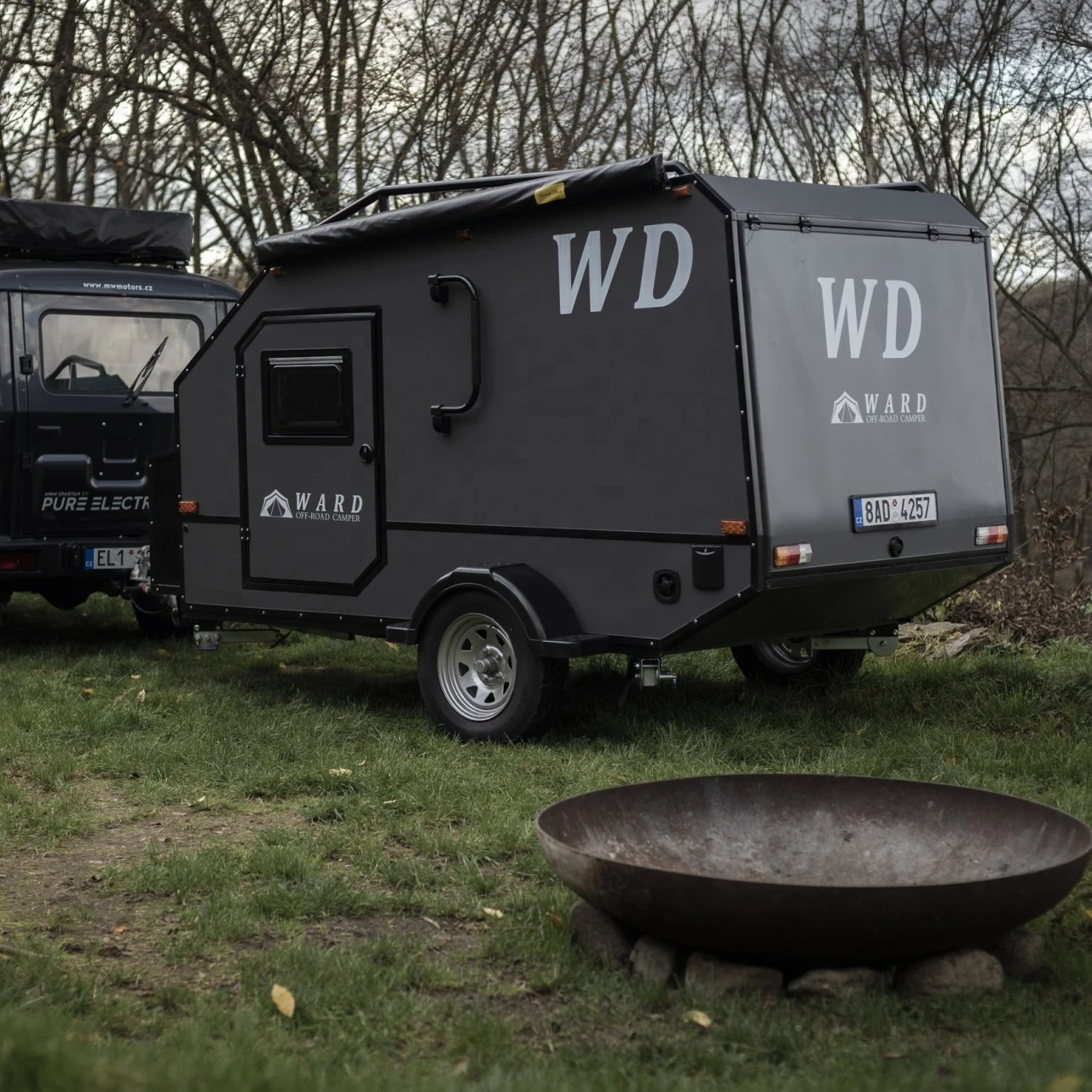 Camper Accessories Roll Out Rv Awning For Caravan