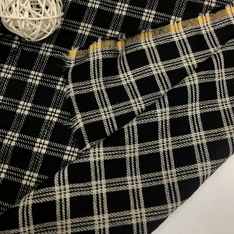 2021 New High-Quality Halo Digital Printing Plaid Fabric Linen Pillow Sublimation