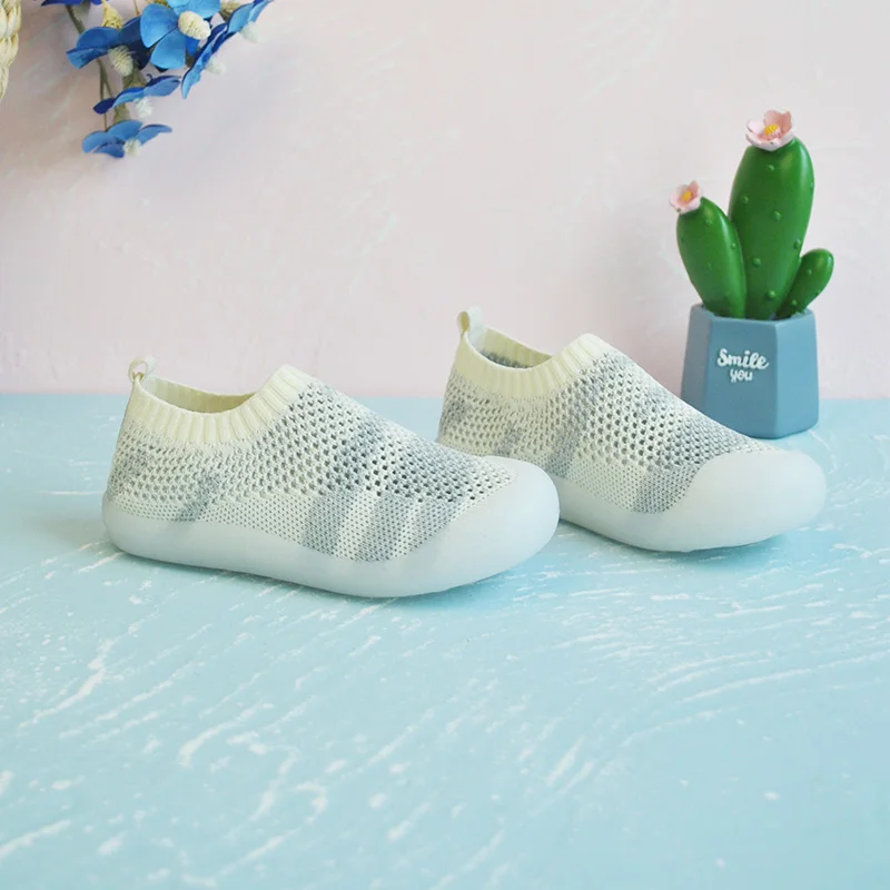 Little Girls Lovely Breathable Knitted  Sneakers Soft Bottom  Kids Casual Outdoor Daily Walking Kids Shoes
