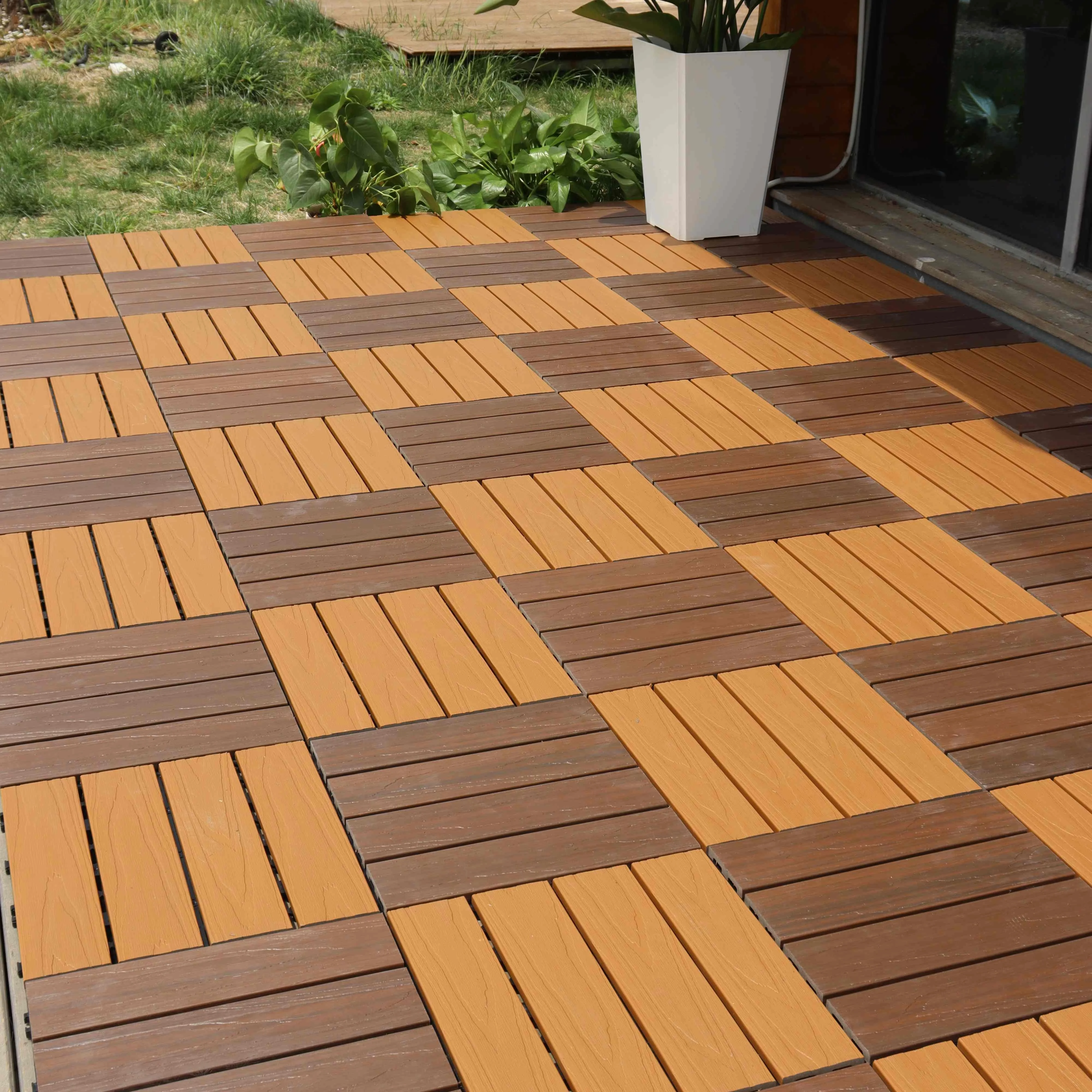 Hot selling popular wood plastic composite deep embossed durable hollow boards low maintenance deck tile