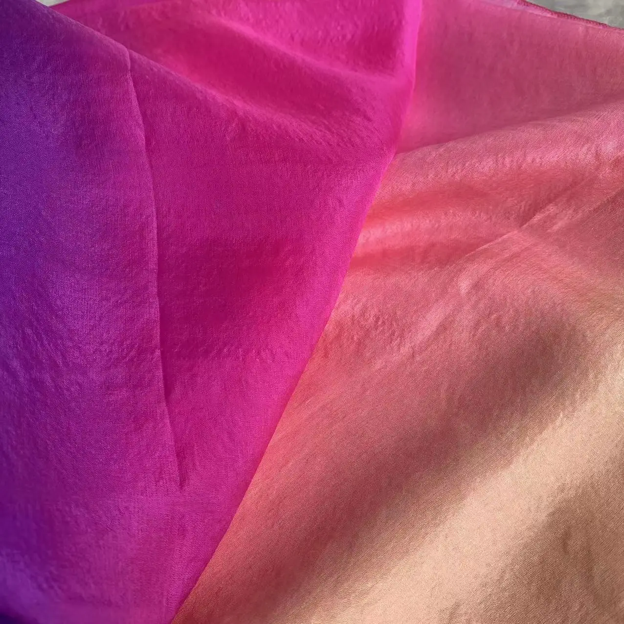 Manufacturer 6A Grade Custom Scarf and Garment Fabric 100% Real Natural Silk Ombre Dyed Silk Paj Fabric