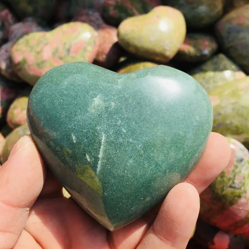 Wholesale Natural Crystal Heart Carving Green Aventurine Heart for Souvenir Gifts