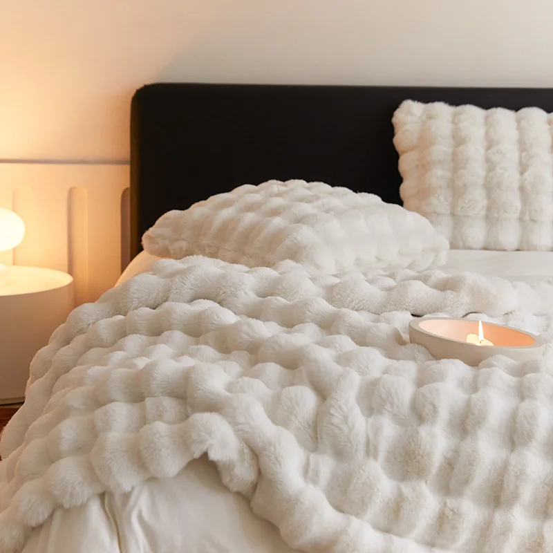 MU Wholesale plush fleece warm fluffy super softa faux fur minky throw blankets high quality winter warm faux rabbit fur blanket