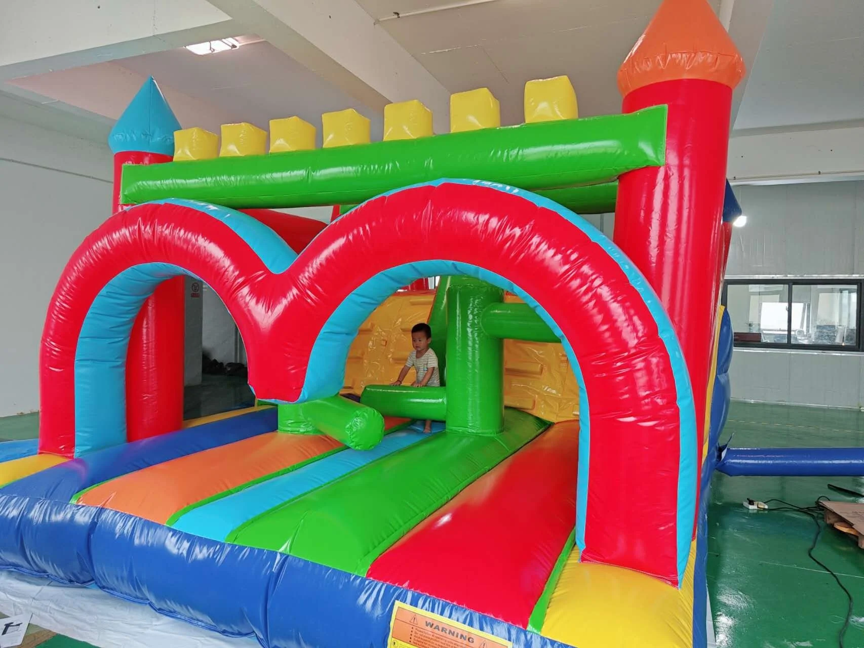 Inflatable rainbow trampoline, inflatable commercial obstacle trampoline, inflatable rental trampoline