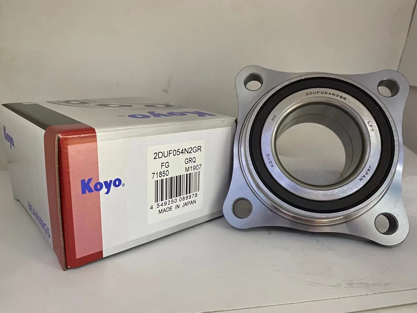 auto wheel hub bearing automotive bearings auto wheel hub bearing 51720-2d100 dac39740036 395418FW40