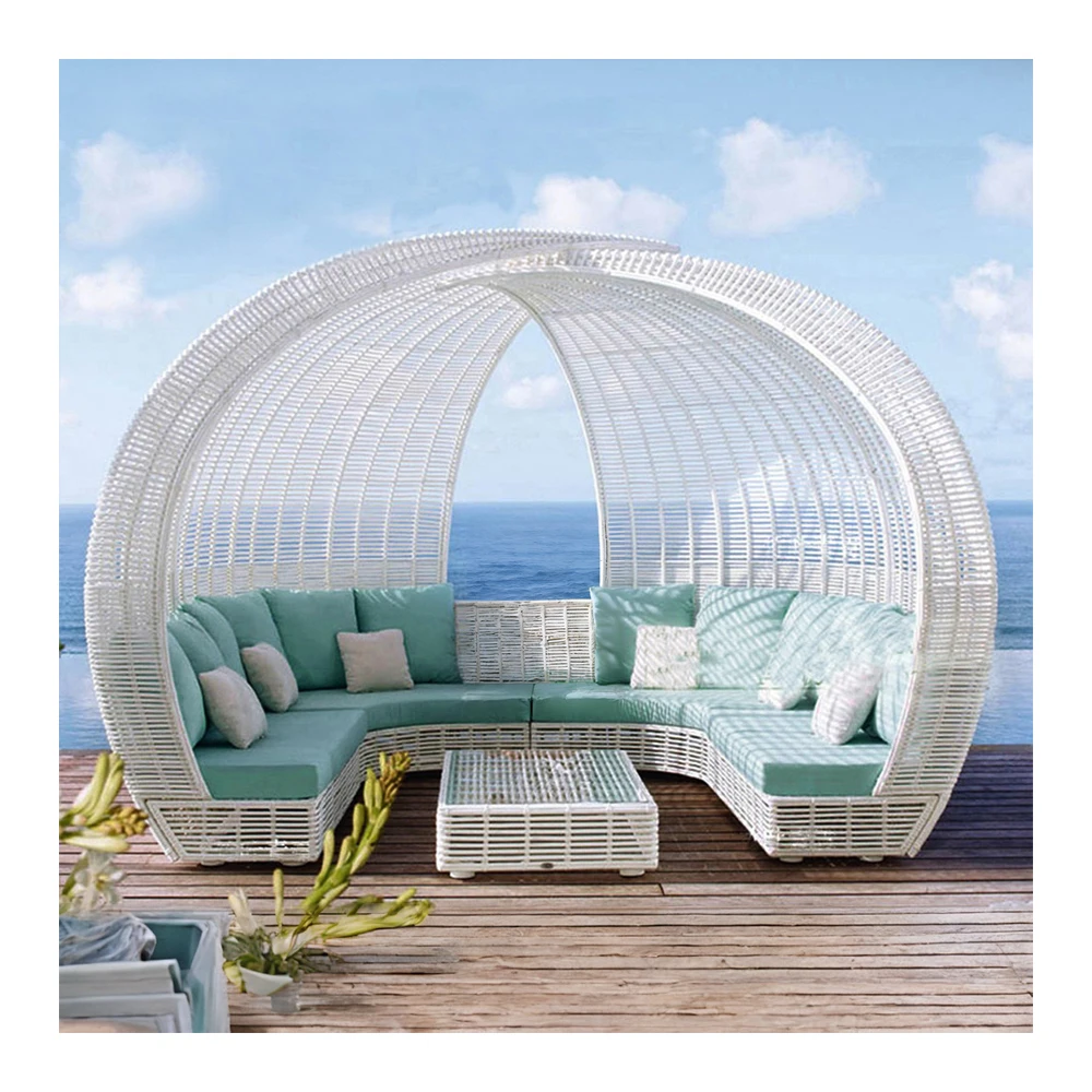 Outdoor Garden Patio Daybed PE Plastic Rattan Sunbed Lounger Stylish Wicker Set Luxury Garden Furniture