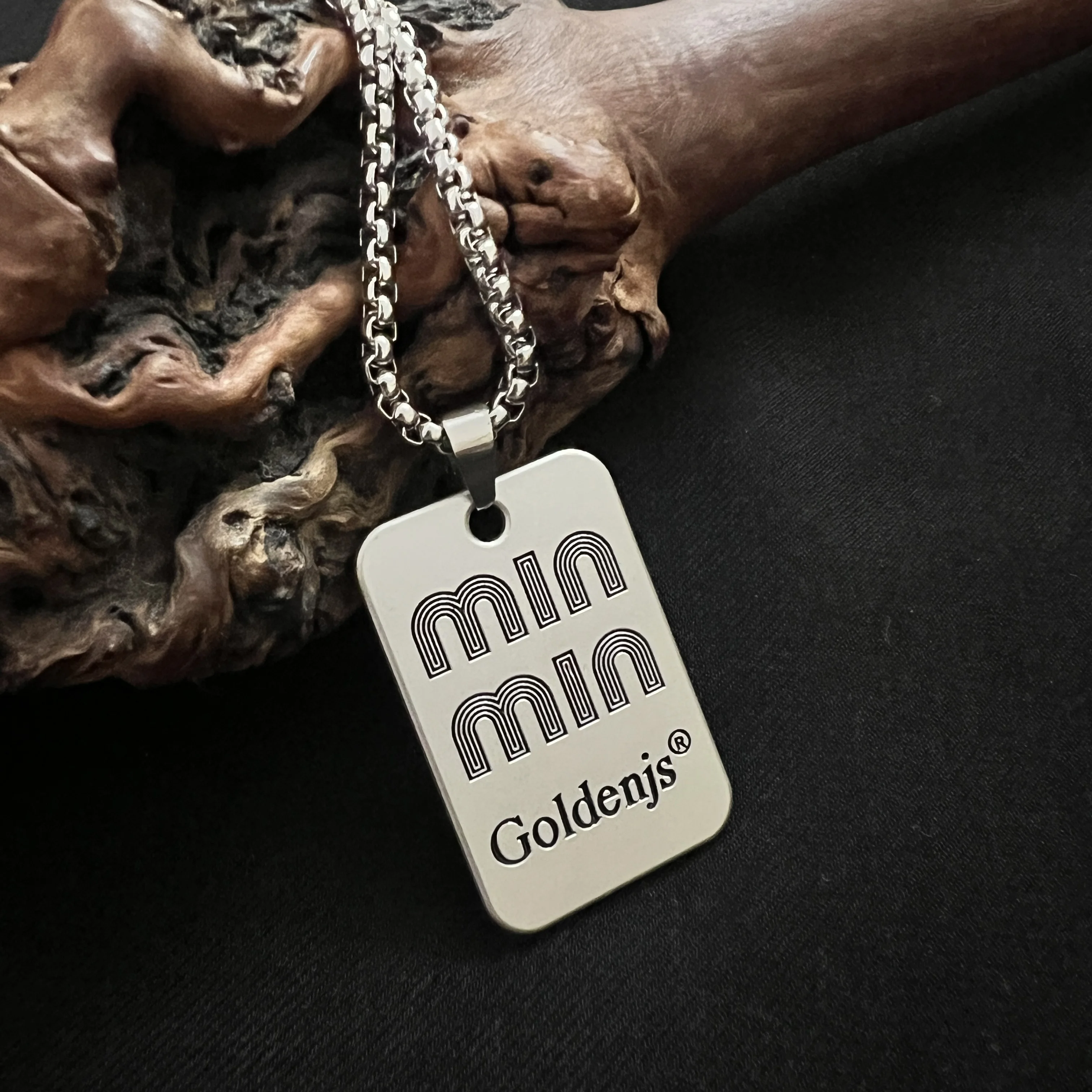 Custom New Matte Silver Unisex Necklace with Stainless Steel Clothing Chains Trendy Logo Alloy Casual Gift Hip-hop Accessories