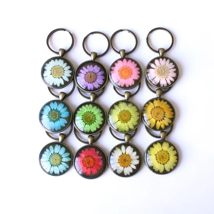 
QIYUE Single-sided Backrest Preserved Dried Flower Crystal Glass keychain 