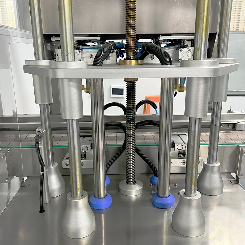 Feeder Conveyor Blet  Automatic Gravity Negative Pressure Glass Plastic Bottle Full Production Line Perfume Filling Machine