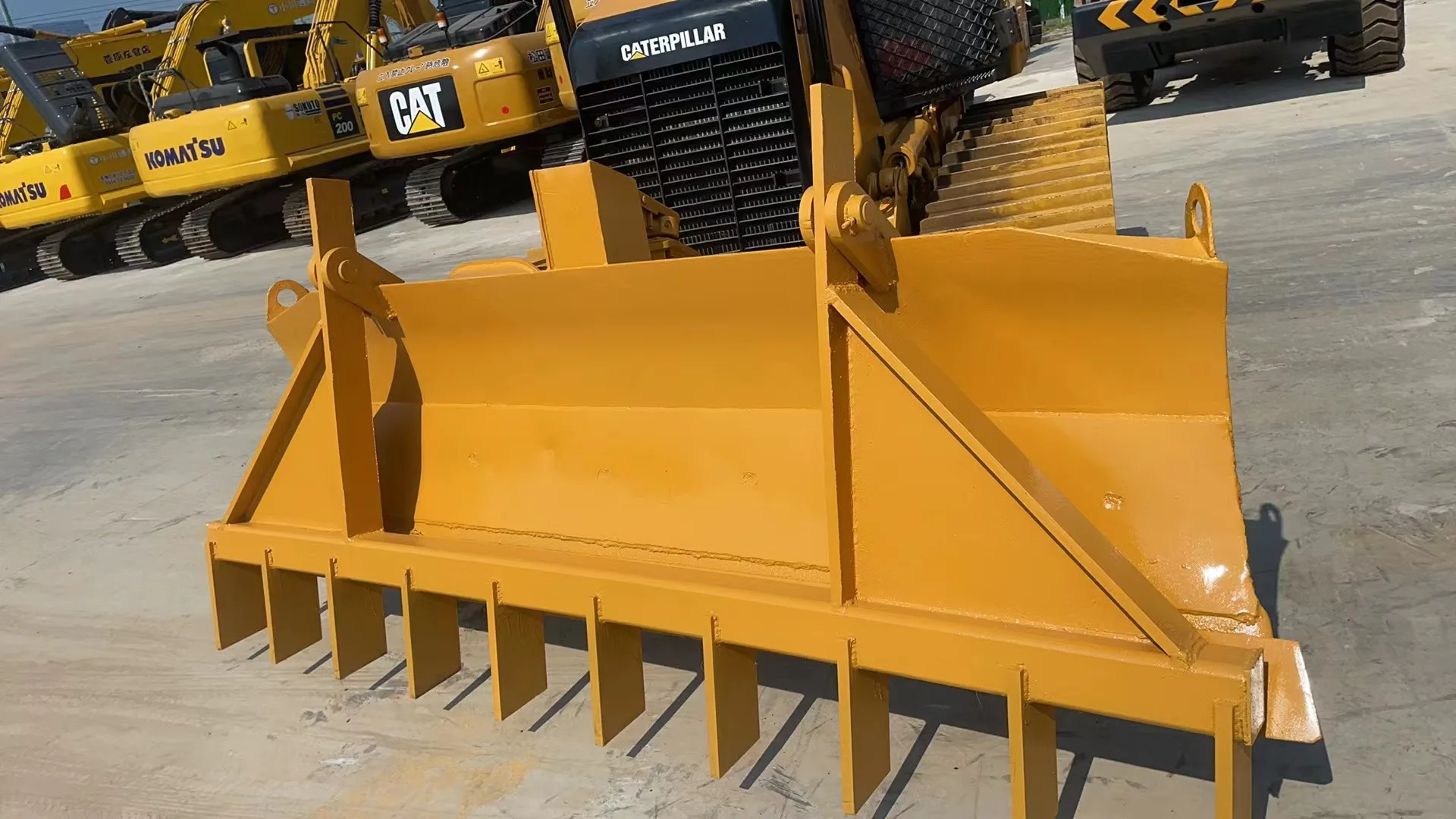 Бульдозер Cat D5K оригинальный бульдозер CAT D5M D5N для продажи