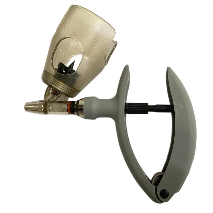 Automatic self-filling syringe for injections with bottle attachment 2ML