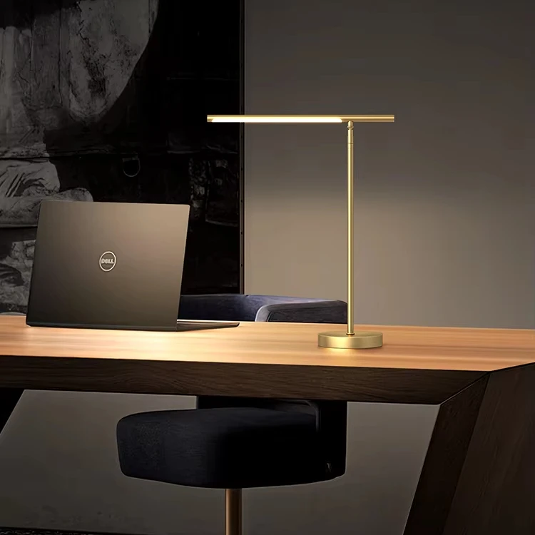 All Copper Modern Desk Lamp for Living Room Bedroom Study Nordic Style LED Light Luxury Simple Adjustable Rocker Bedroom Study