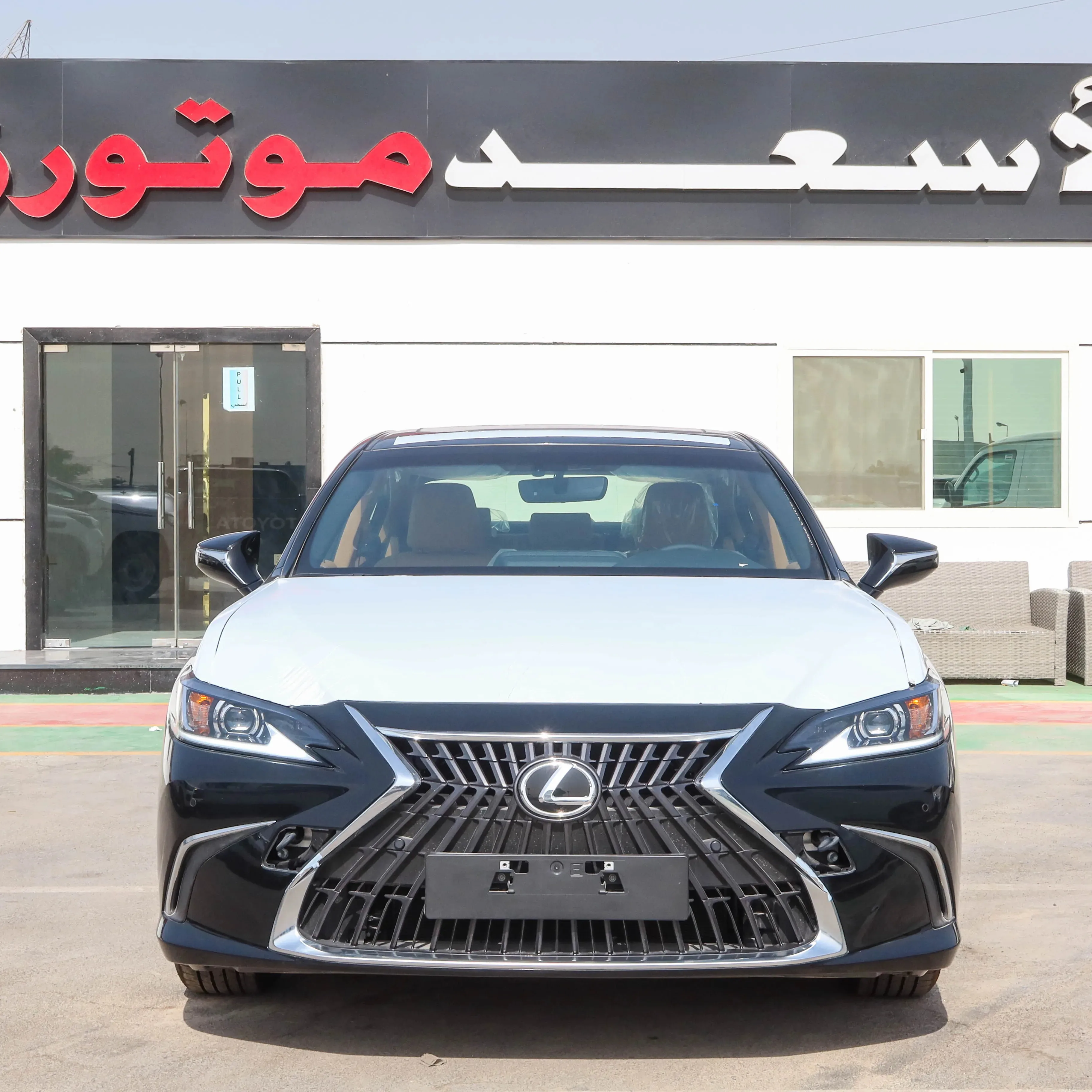 Clean Power and Performance Used LexusES300h Hybrid 2.5L Sedan 2024 Model Year Black Color