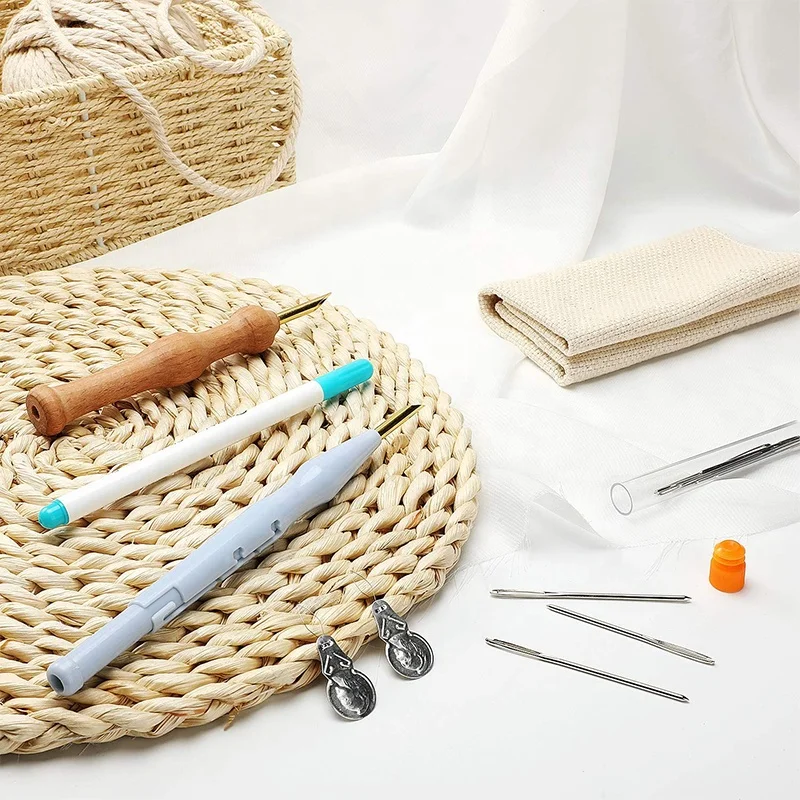 Stitching Beginner Wooden Handle Pen Adjustable Rug Yarn Punch Needle 17 Piece Punch Needle Embroidery Kits
