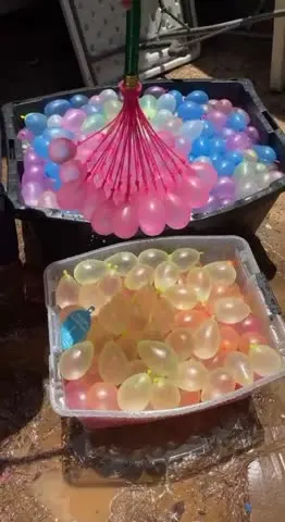 Hot Sell Factory wholesale quick fill three bunches of water balloons 111PCS suitable for summer gaming parties
