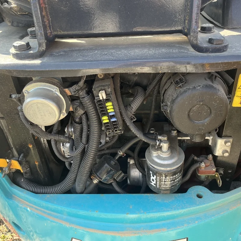 Used original Kubota U-17 mini excavator for sale 1.7-2 tonne capacity with original pump and motor core components