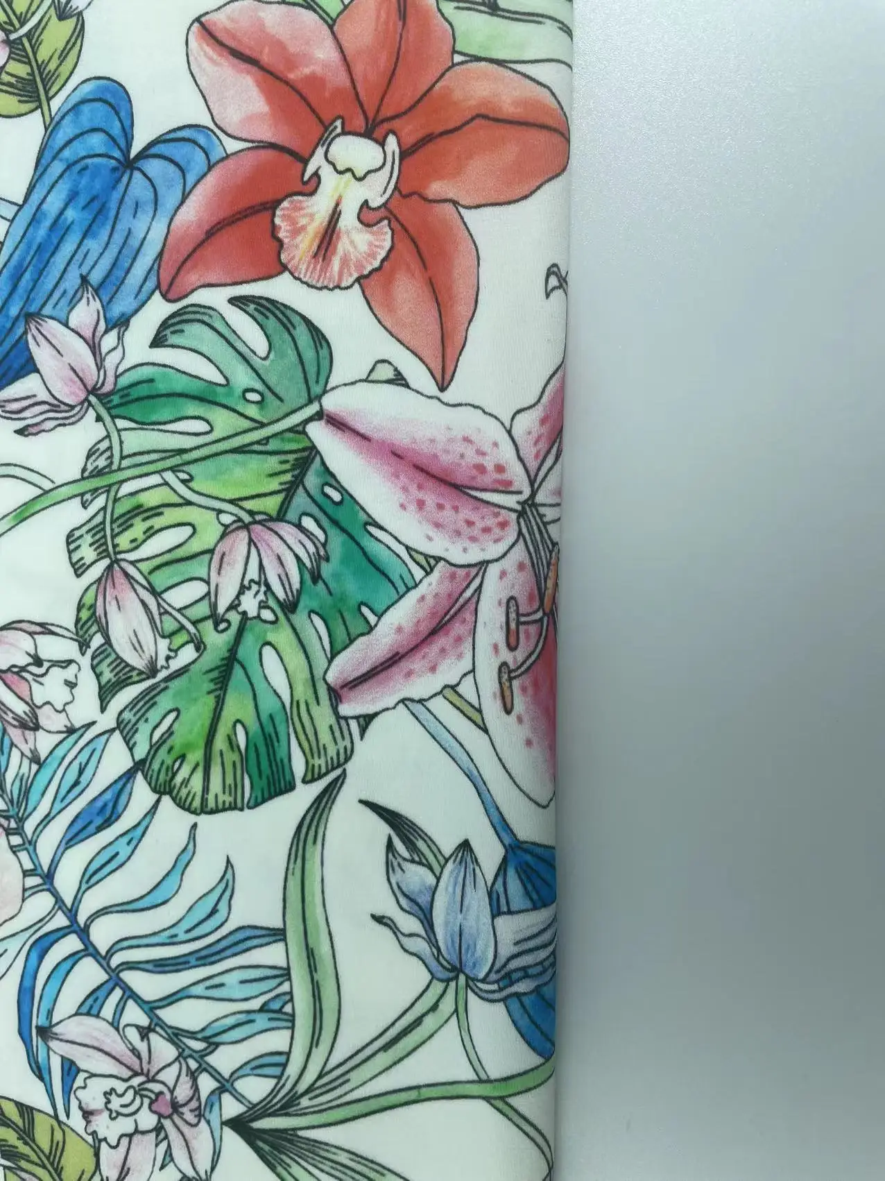 Wholesale price customized design printed nylon/spandex knit swimsuit fabric for swimwear